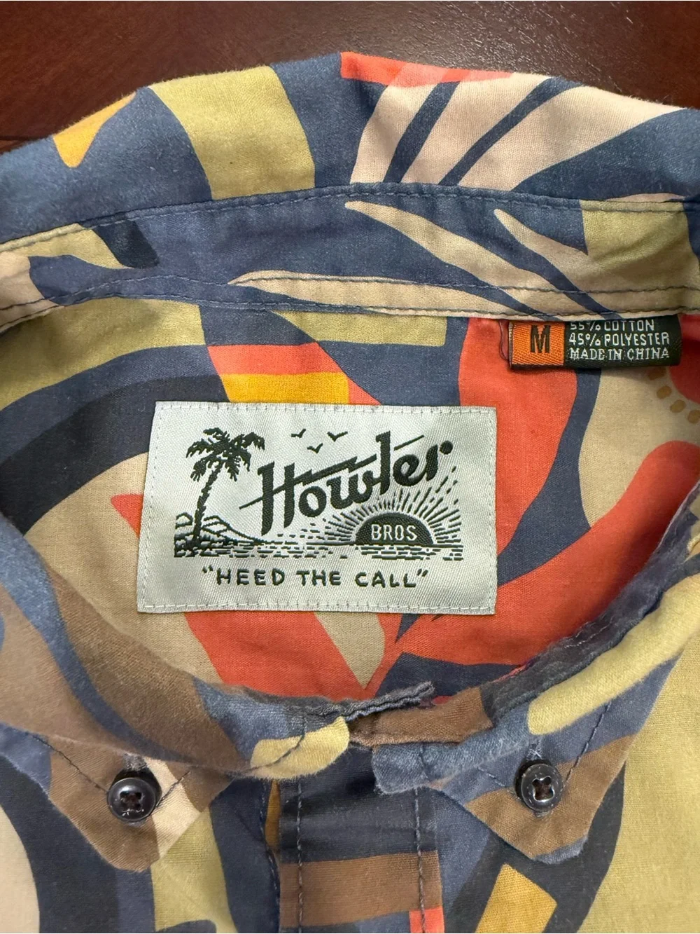Howler Brothers Aloha shirt Island vibes size M - Picture 3 of 6